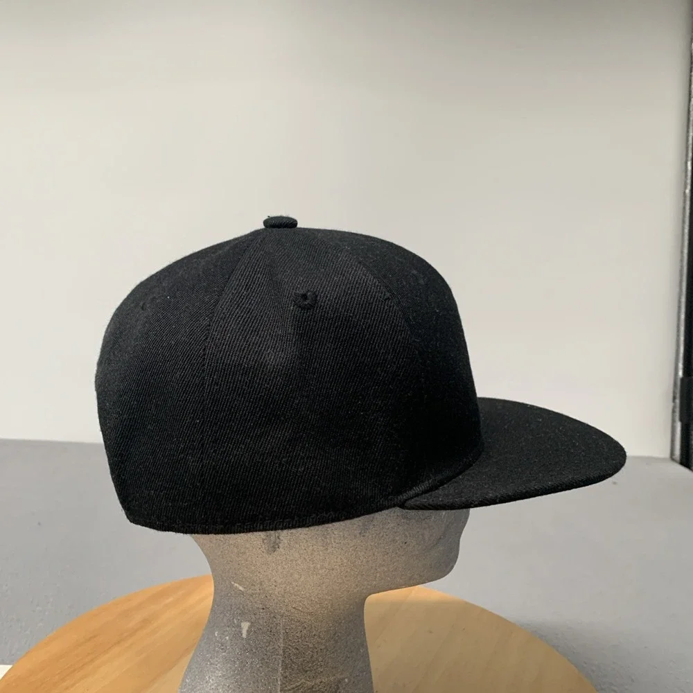 Disney 100 Mickey Mouse Chrome Enamel Snapback Hat Black 100th Anniversary NWOT